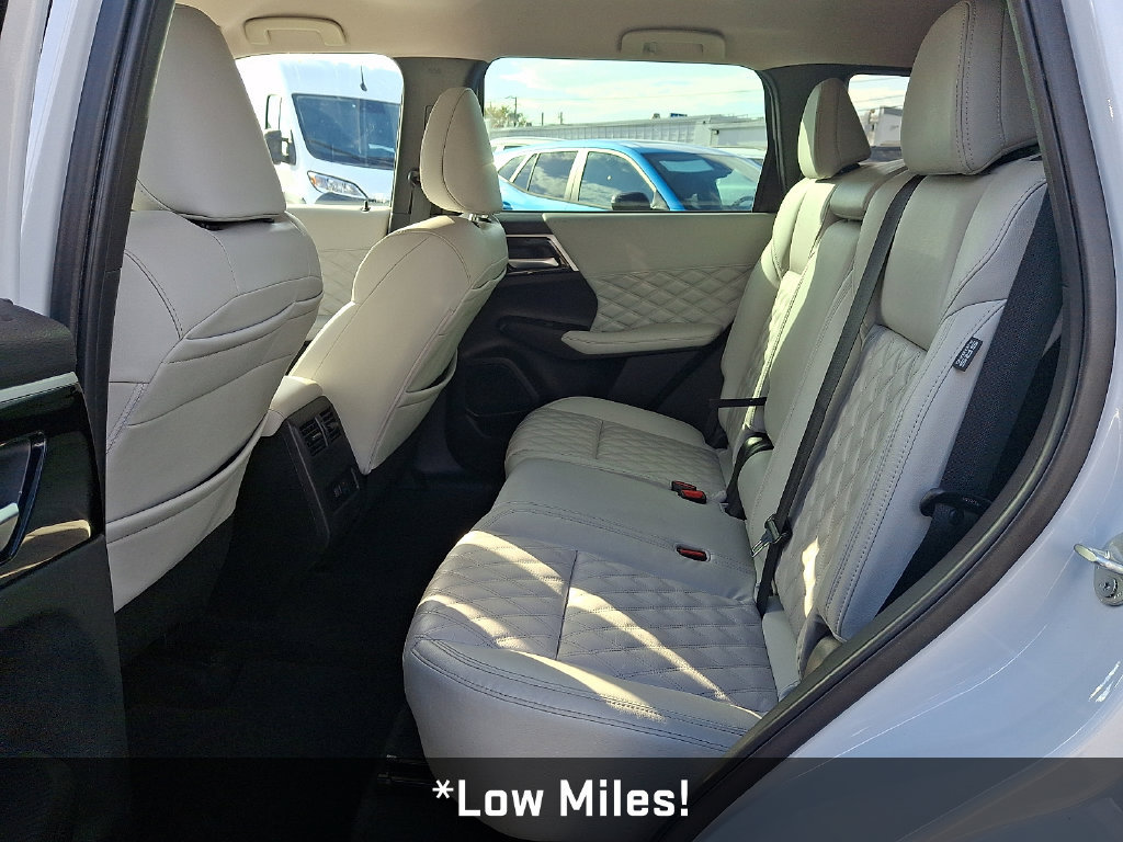 Used 2022 Mitsubishi Outlander SEL FWD image 13