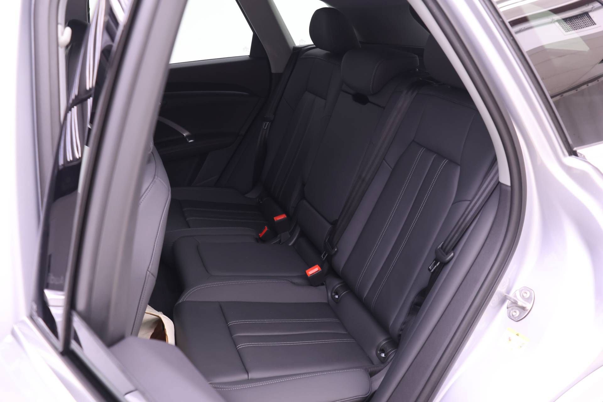Used 2025 Audi Q5 Premium AWD/4WD image 12