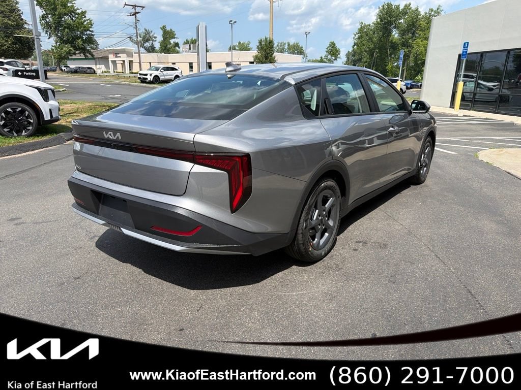 New 2026 Kia K4 FWD image 8