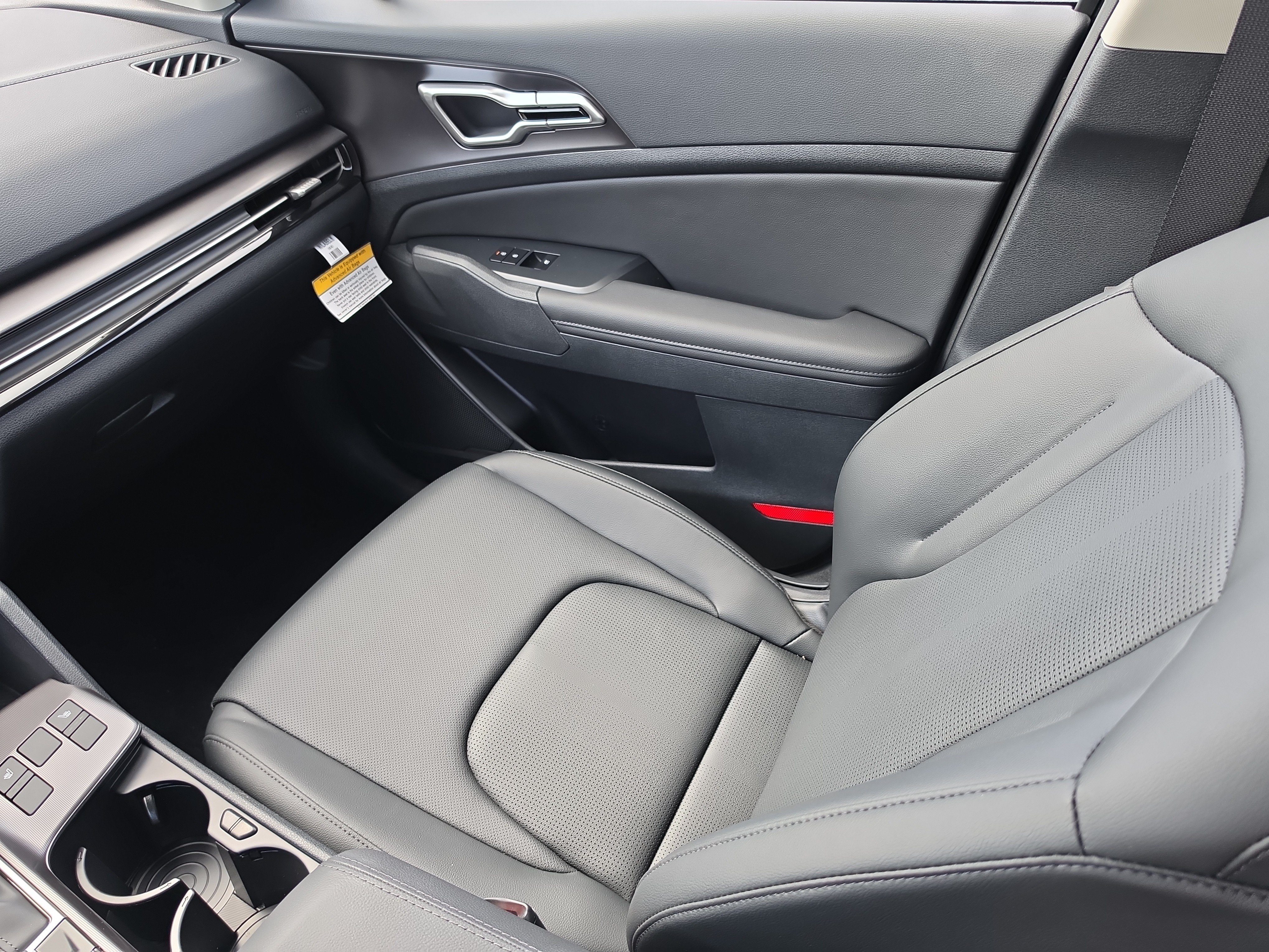 New 2027 Kia Sportage EX FWD image 16