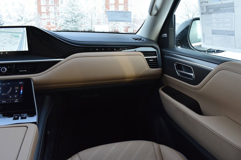 New 2026 INFINITI QX80 Luxe w/ Exterior Package image 15