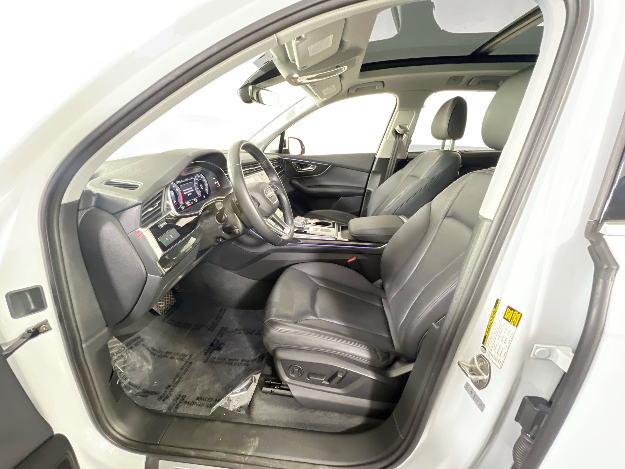 Used 2022 Audi Q7 Premium Plus w/ Premium Plus Package image 20