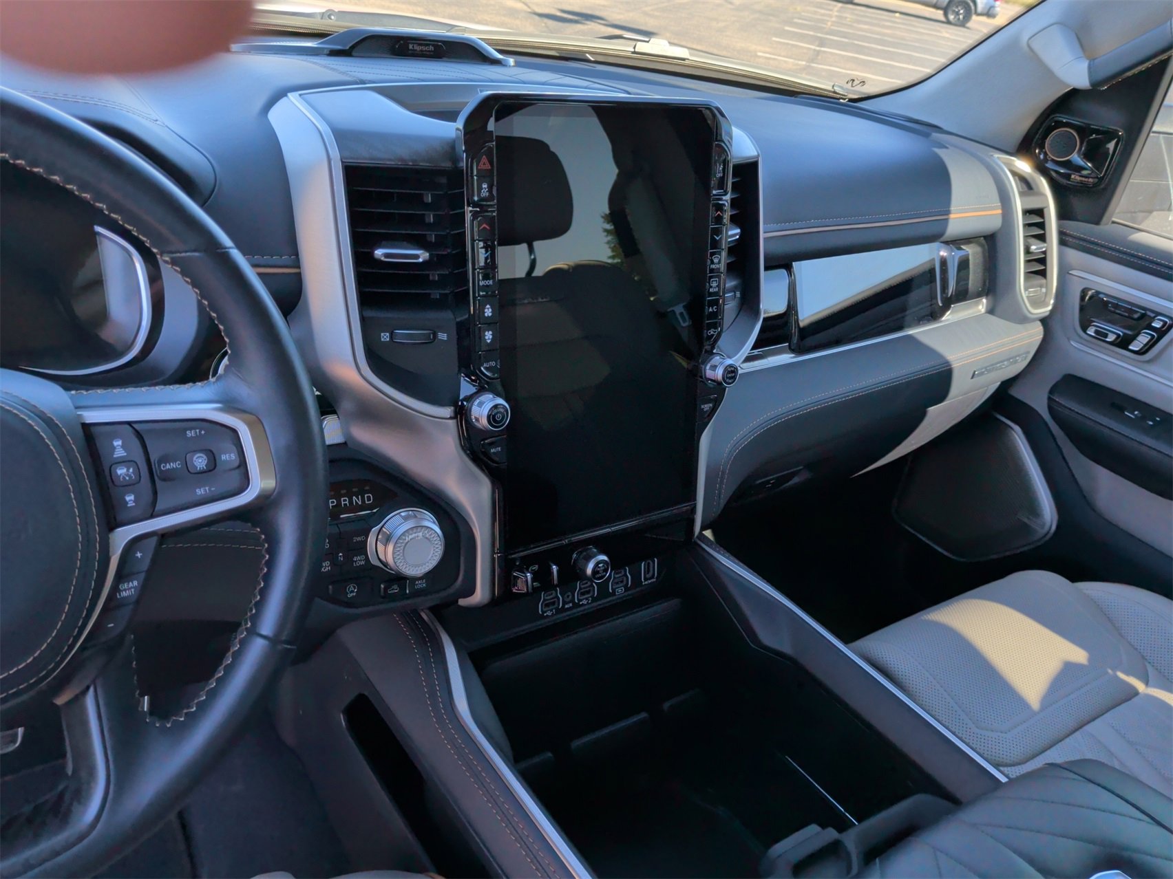 Used 2025 RAM 1500 Tungsten w/ Off-Road Group image 11