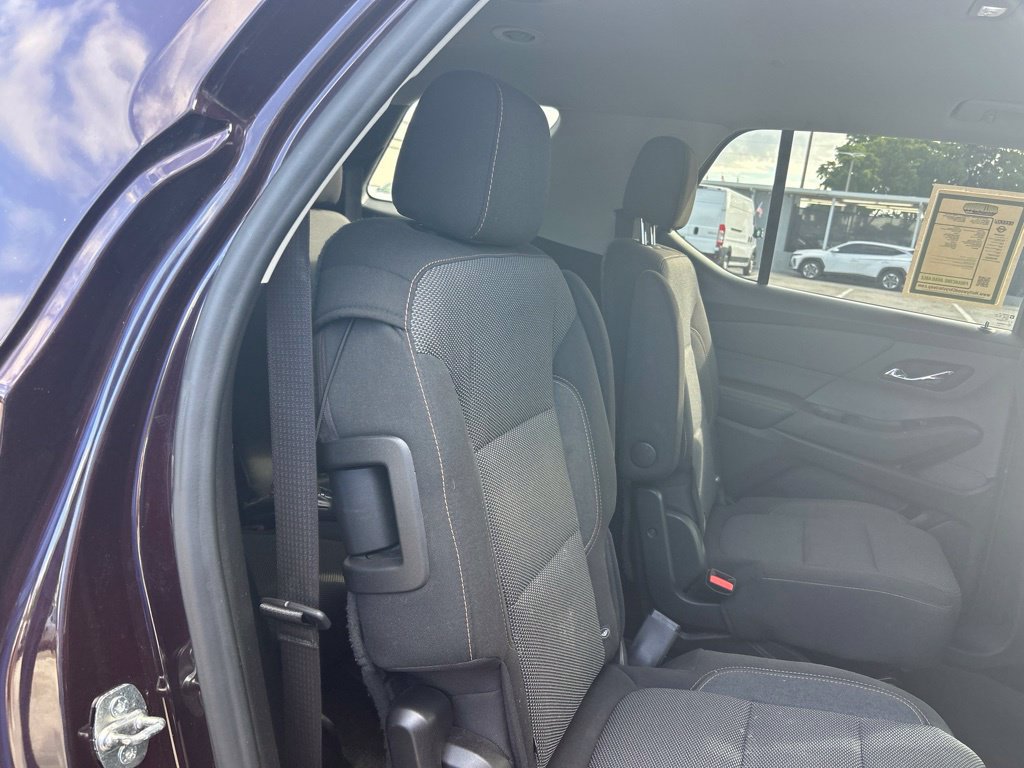 Used 2019 Chevrolet Traverse LT FWD image 27