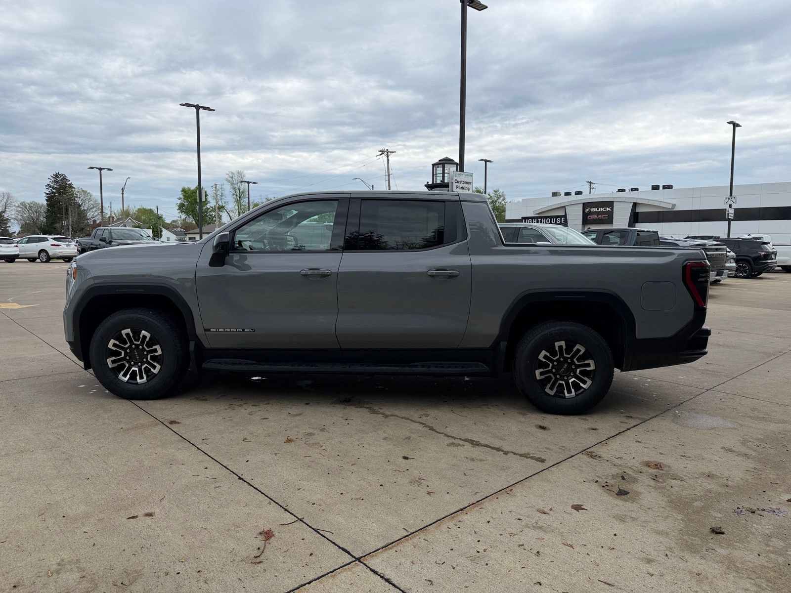 New 2026 GMC Sierra EV Elevation AWD/4WD image 8