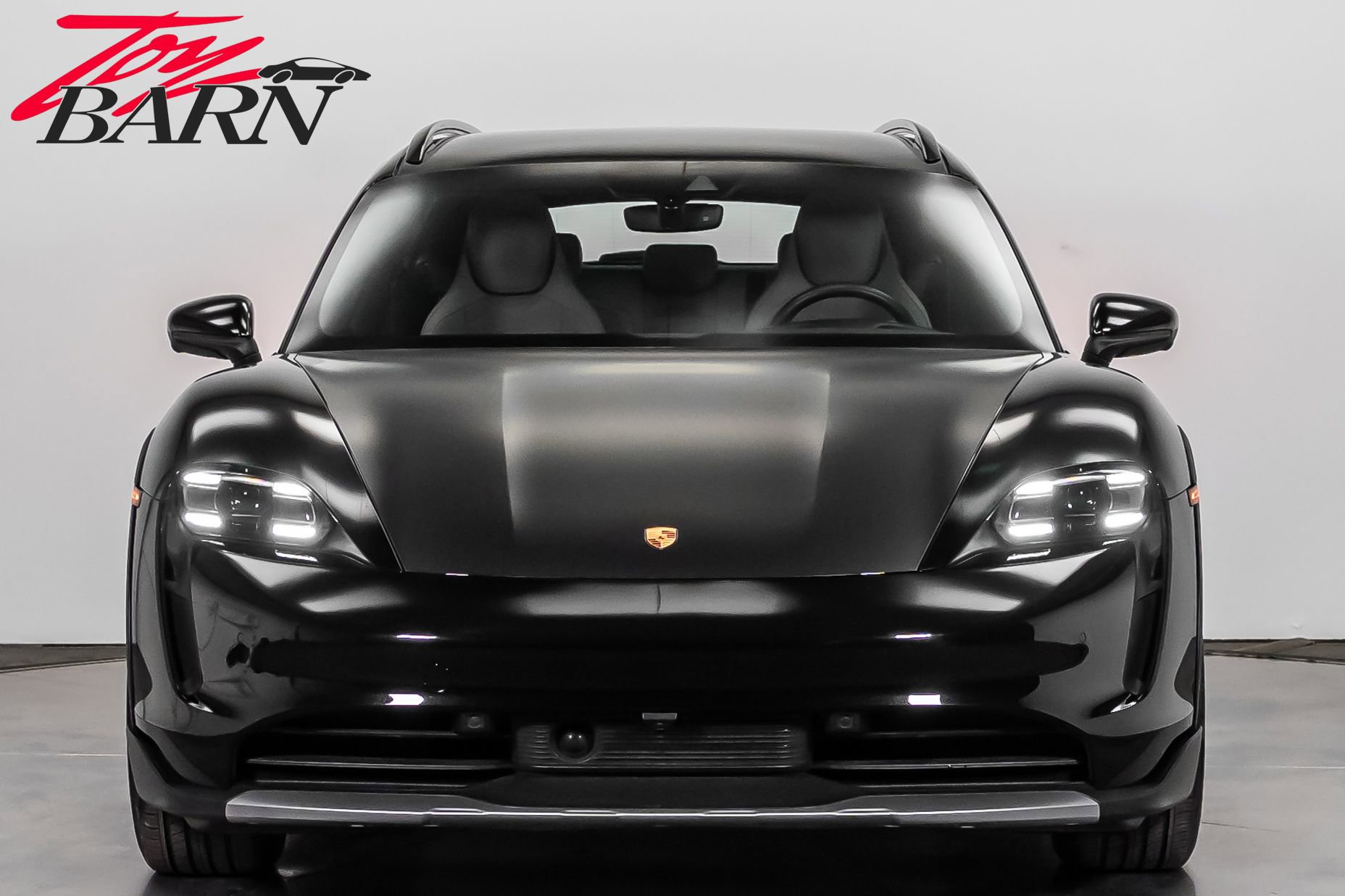 Used 2024 Porsche Taycan 4 Cross Turismo image 8