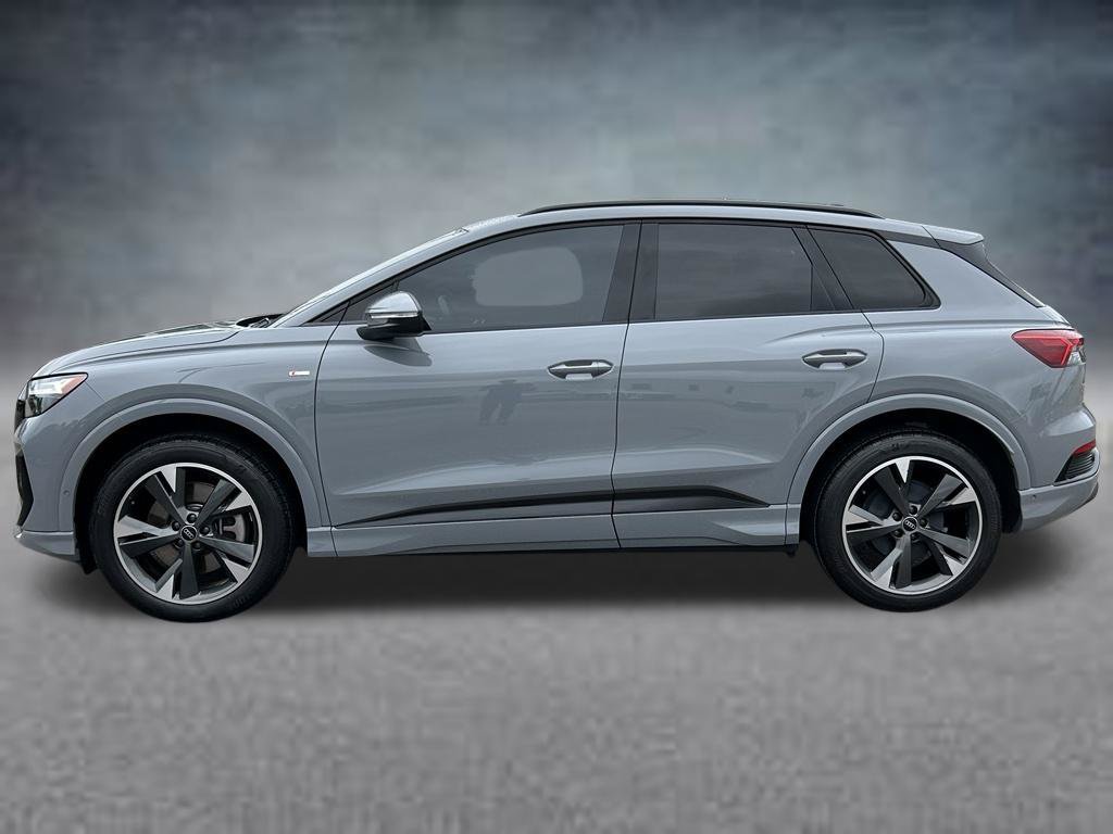 Used 2024 Audi Q4 e-tron Premium Plus AWD/4WD image 2