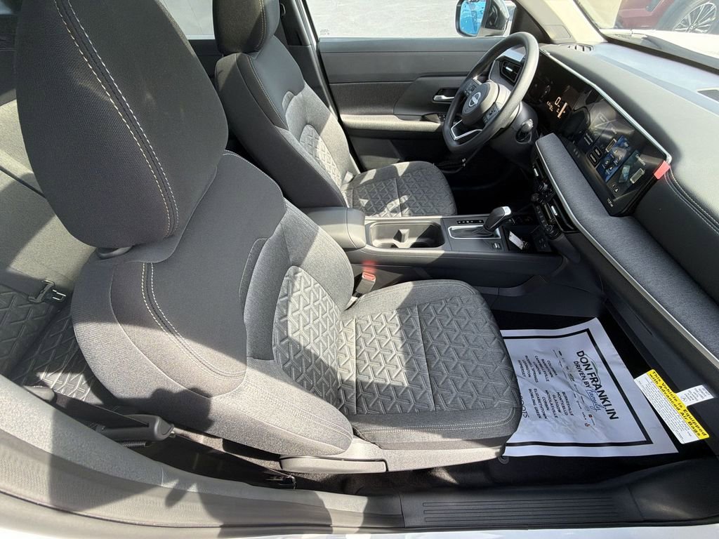 New 2026 Nissan Kicks SV w/ SV Premium Package AWD/4WD image 25