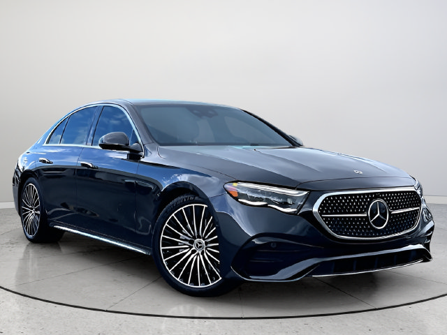 Used 2025 Mercedes-Benz E 350 Sedan image 1