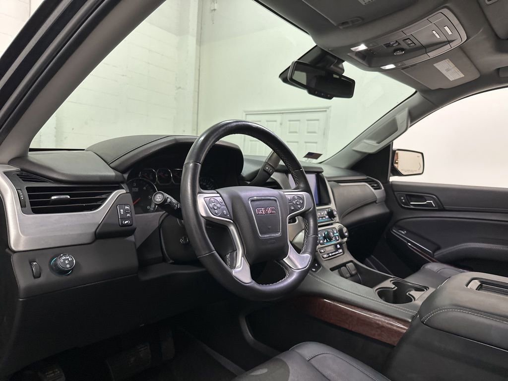 Used 2020 GMC Yukon XL SLT w/ Open Road Package image 29