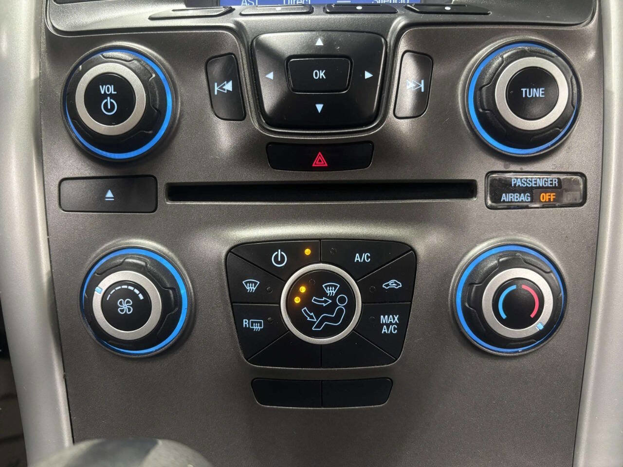 Used 2014 Ford Edge SE w/ Equipment Group 101A FWD image 24