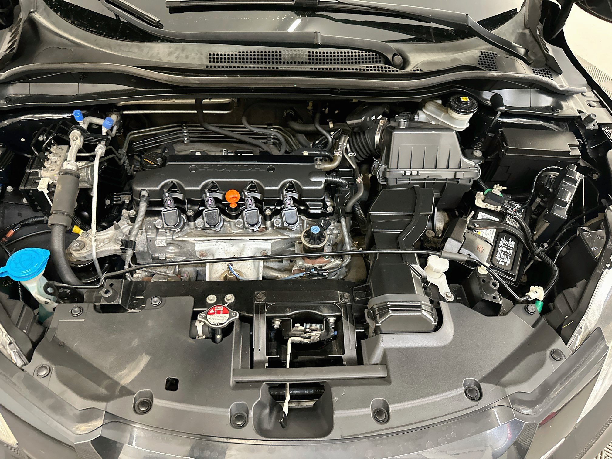 Used 2016 Honda HR-V LX image 33
