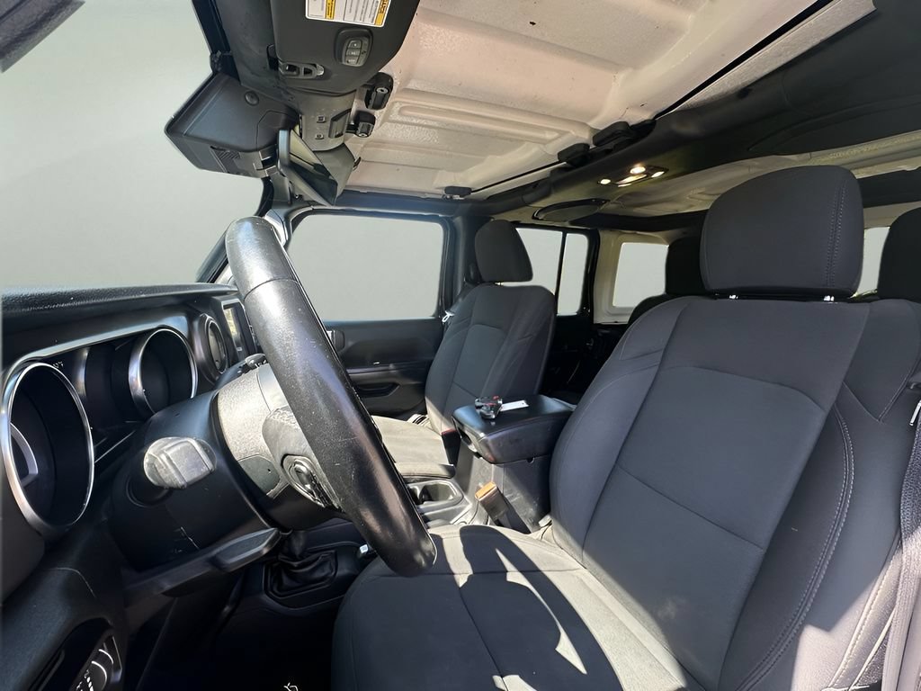 Used 2021 Jeep Wrangler Unlimited Sport AWD/4WD image 17