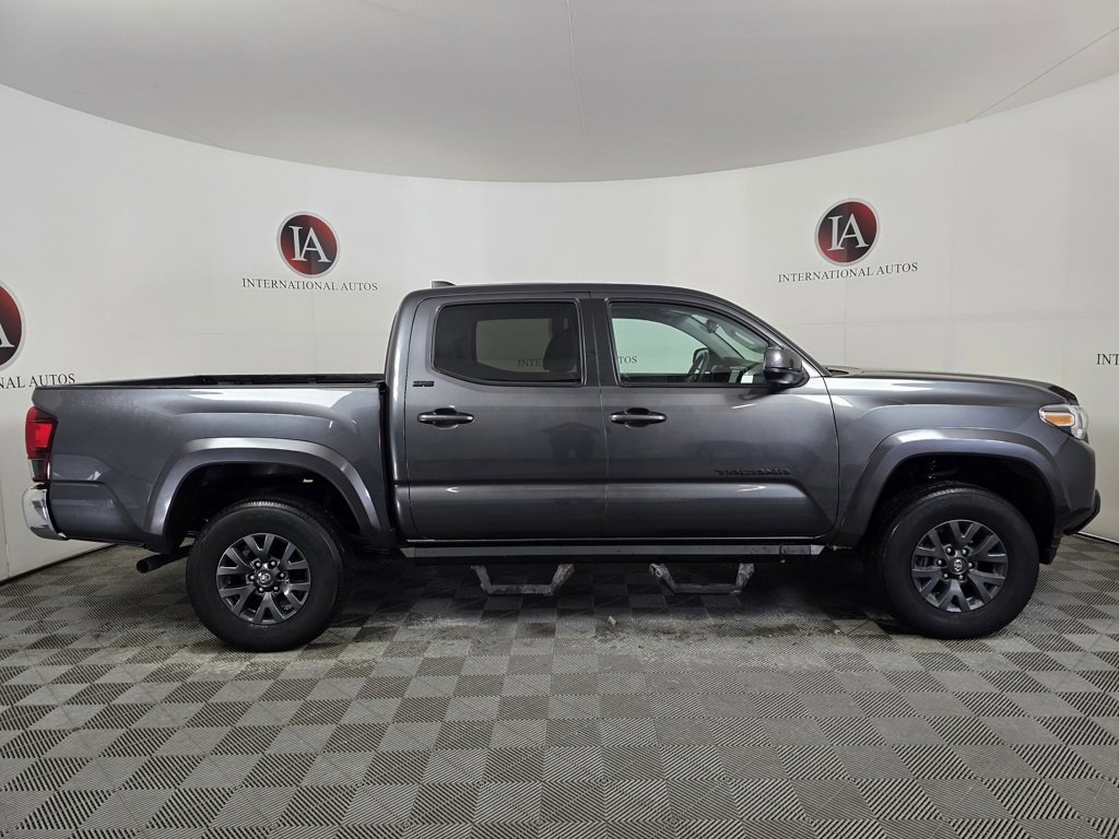 Used 2023 Toyota Tacoma SR5 image 3