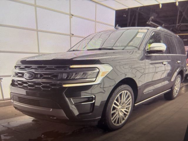 Used 2022 Ford Expedition Platinum image 16
