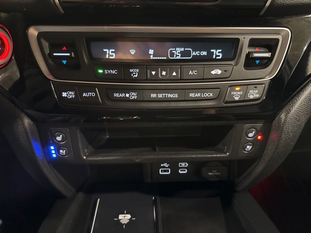 Used 2025 Honda Passport Black Edition image 36