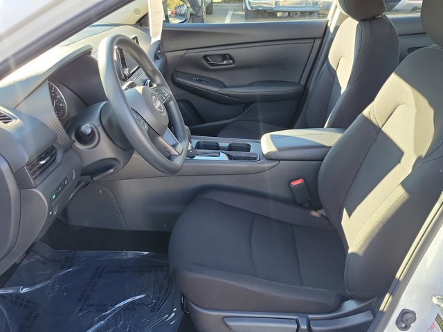 Used 2025 Nissan Sentra S image 13