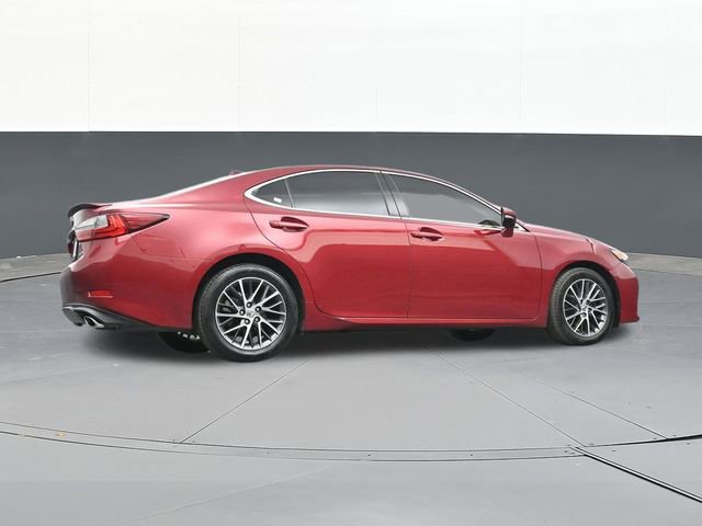 Used 2017 Lexus ES 350 w/ Luxury Package image 47