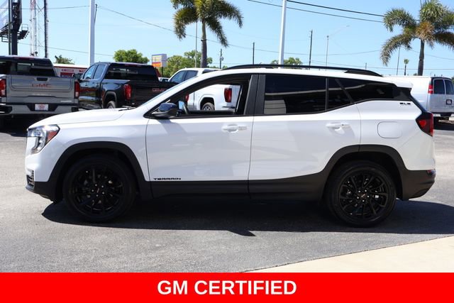 Certified 2024 GMC Terrain SLE w/ Elevation Edition image 5