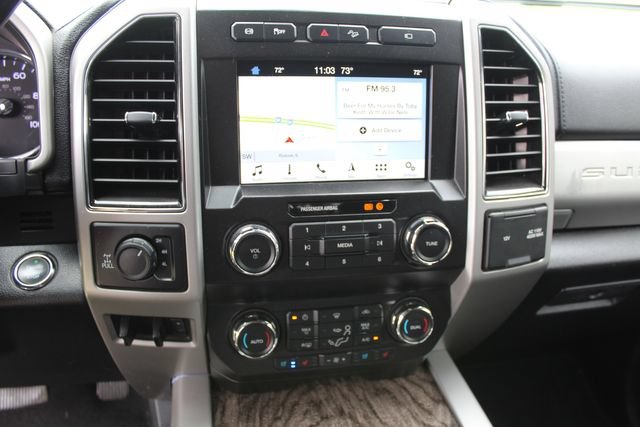 Used 2019 Ford F250 Lariat w/ Lariat Ultimate Package AWD/4WD image 15