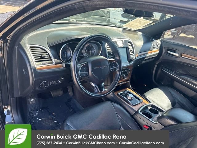 Used 2015 Chrysler 300 C Platinum w/ Harman/Kardon Audio Group AWD/4WD image 10