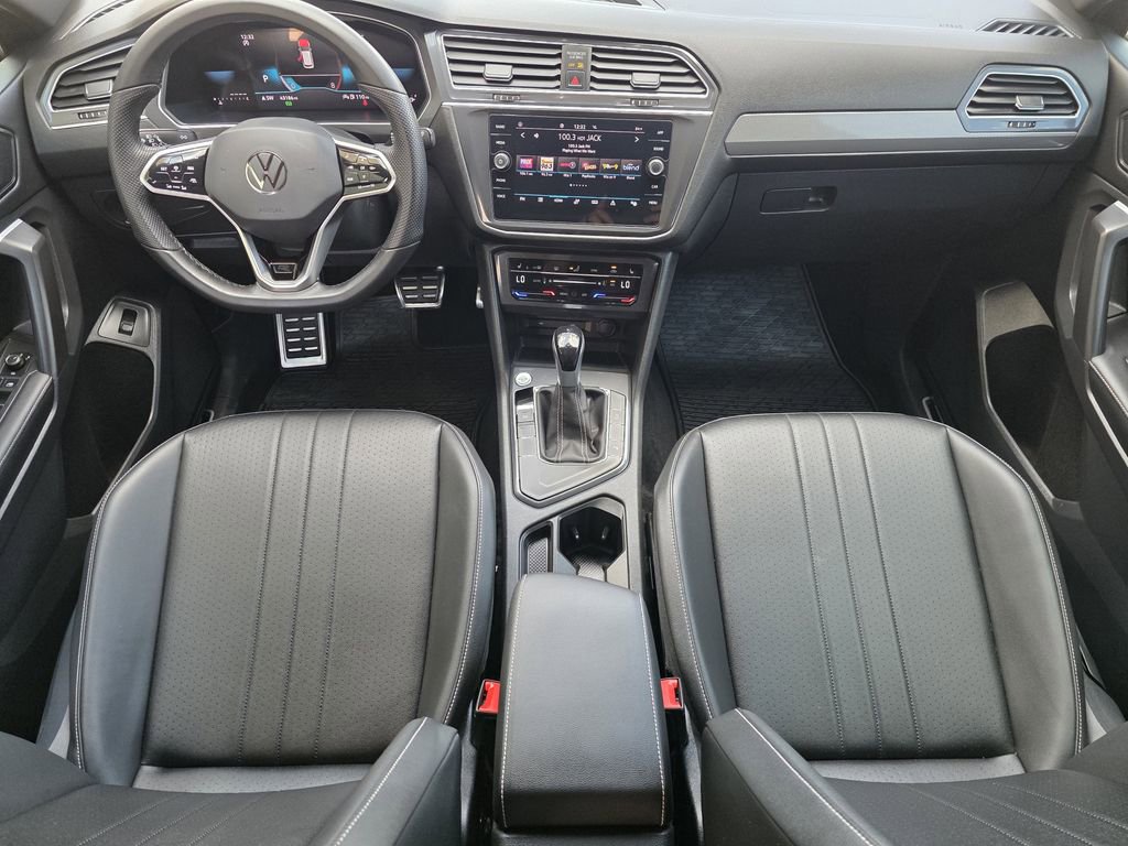 Used 2024 Volkswagen Tiguan SE R-Line FWD image 20