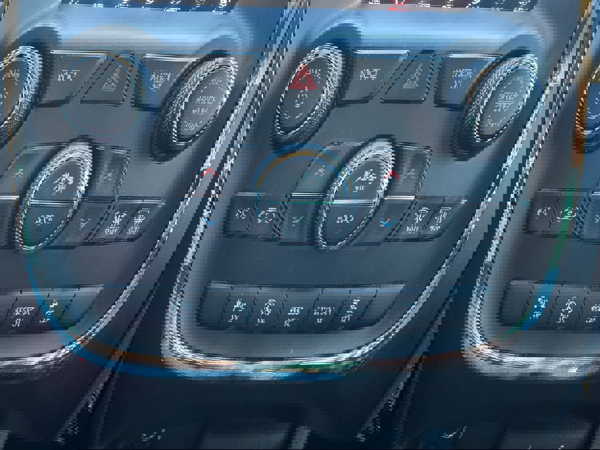 Used 2018 Dodge Durango GT image 19