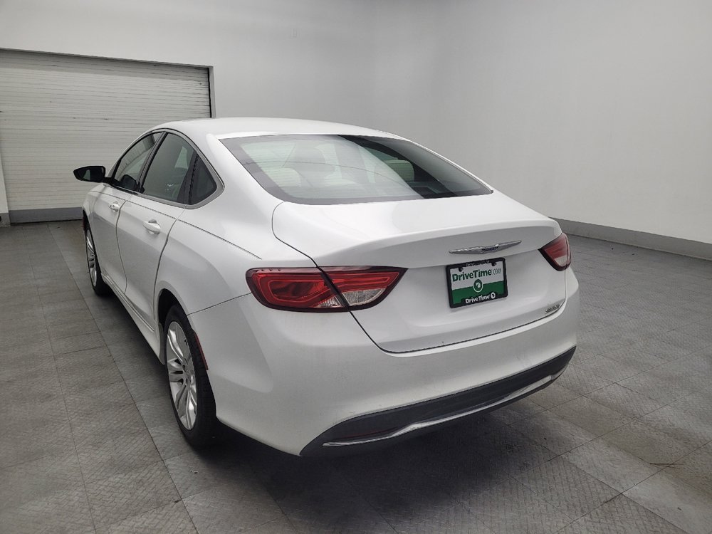 Used 2016 Chrysler 200 Limited image 5