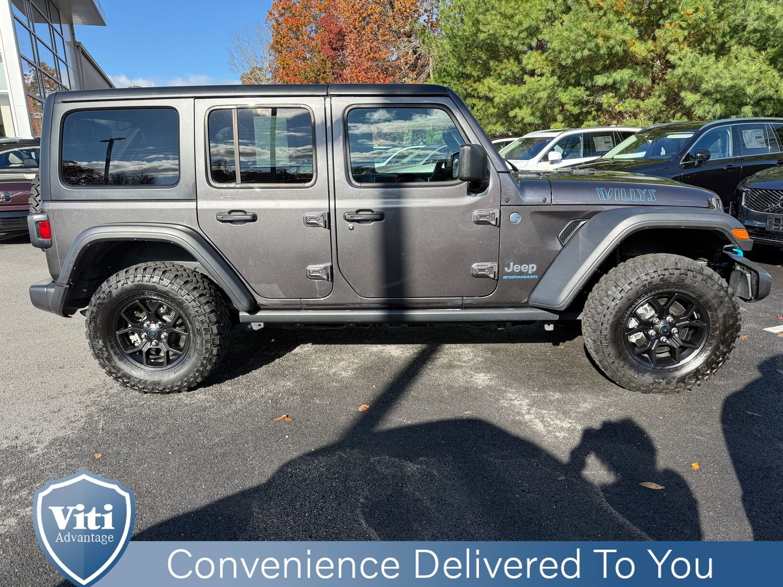 Used 2024 Jeep Wrangler Unlimited image 9