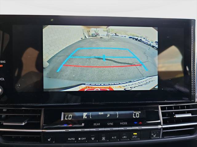 Certified 2025 Toyota Sienna XLE Woodland Edition AWD/4WD image 13