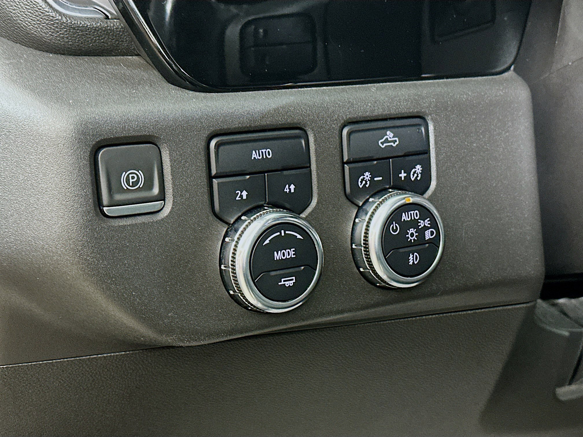 Used 2022 GMC Sierra 1500 Elevation image 10