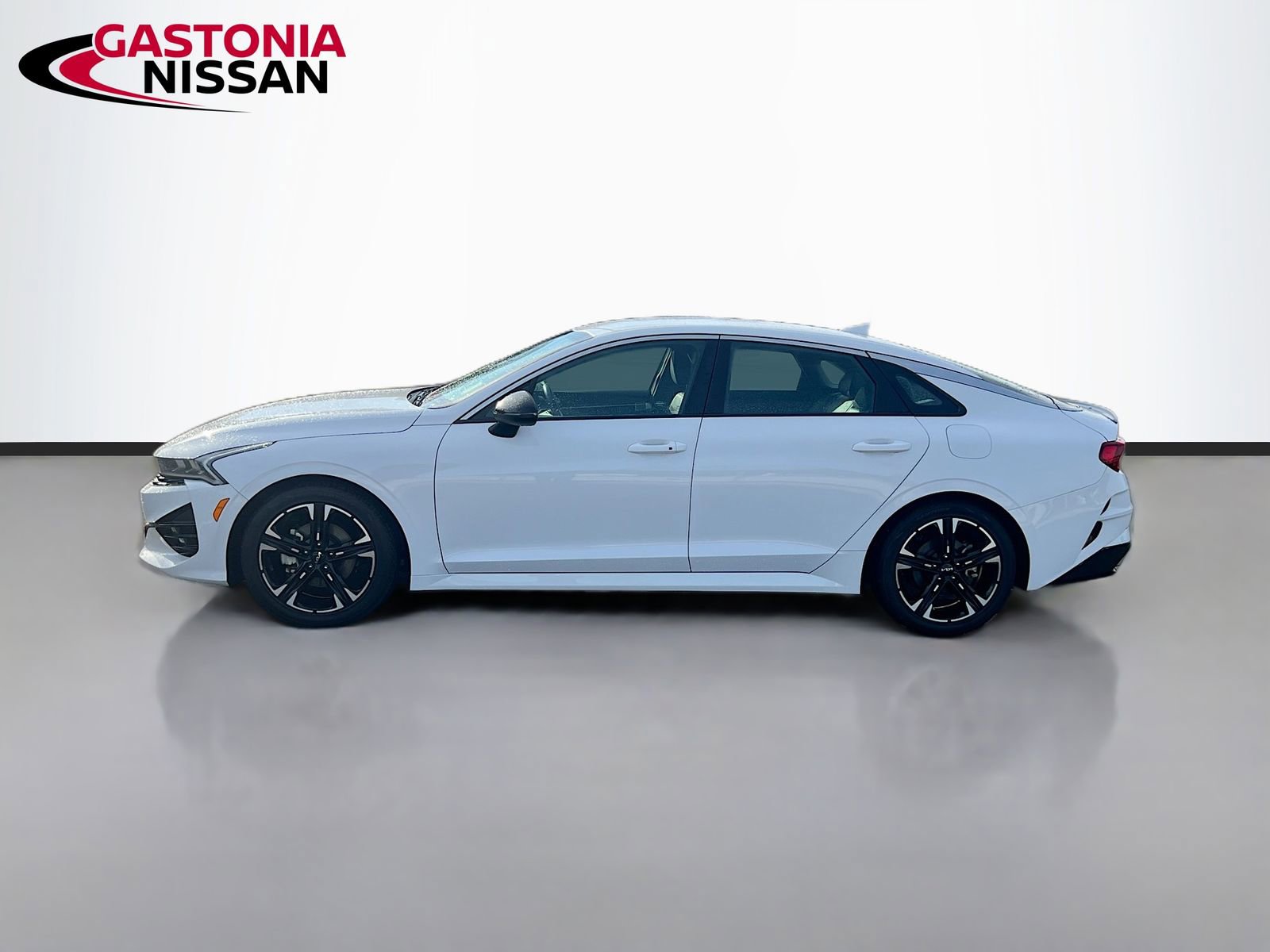 Used 2023 Kia K5 GT-Line w/ GT-Line Premium Package image 5