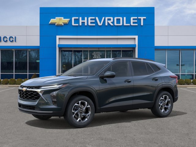 New 2026 Chevrolet Trax LT w/ Sunroof Package FWD image 2