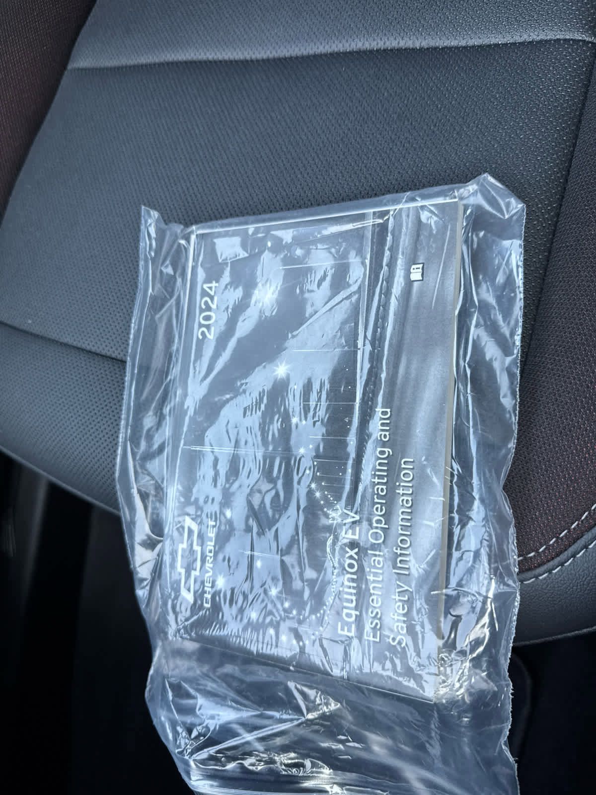 Used 2024 Chevrolet Equinox EV RS image 36