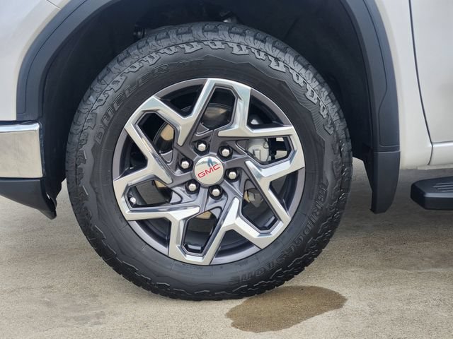 Used 2024 GMC Sierra 1500 SLT RWD image 10