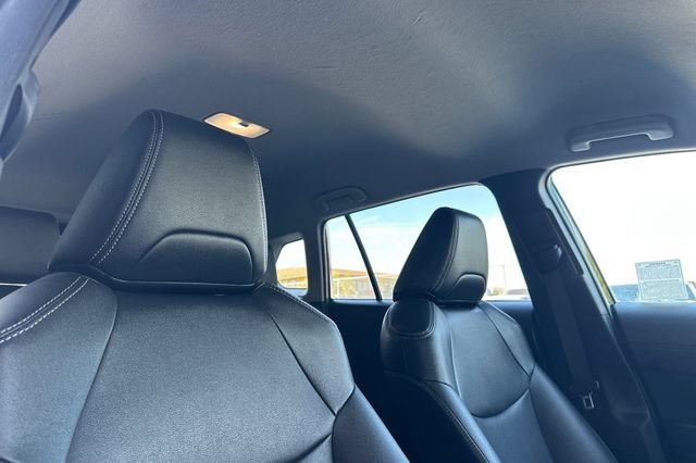 Certified 2025 Toyota Corolla Cross XLE FWD image 21