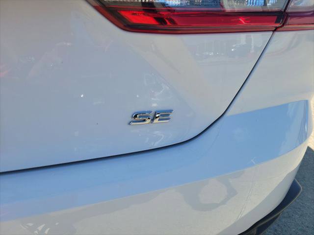 Certified 2025 Toyota Camry SE w/ Convenience Package FWD image 10