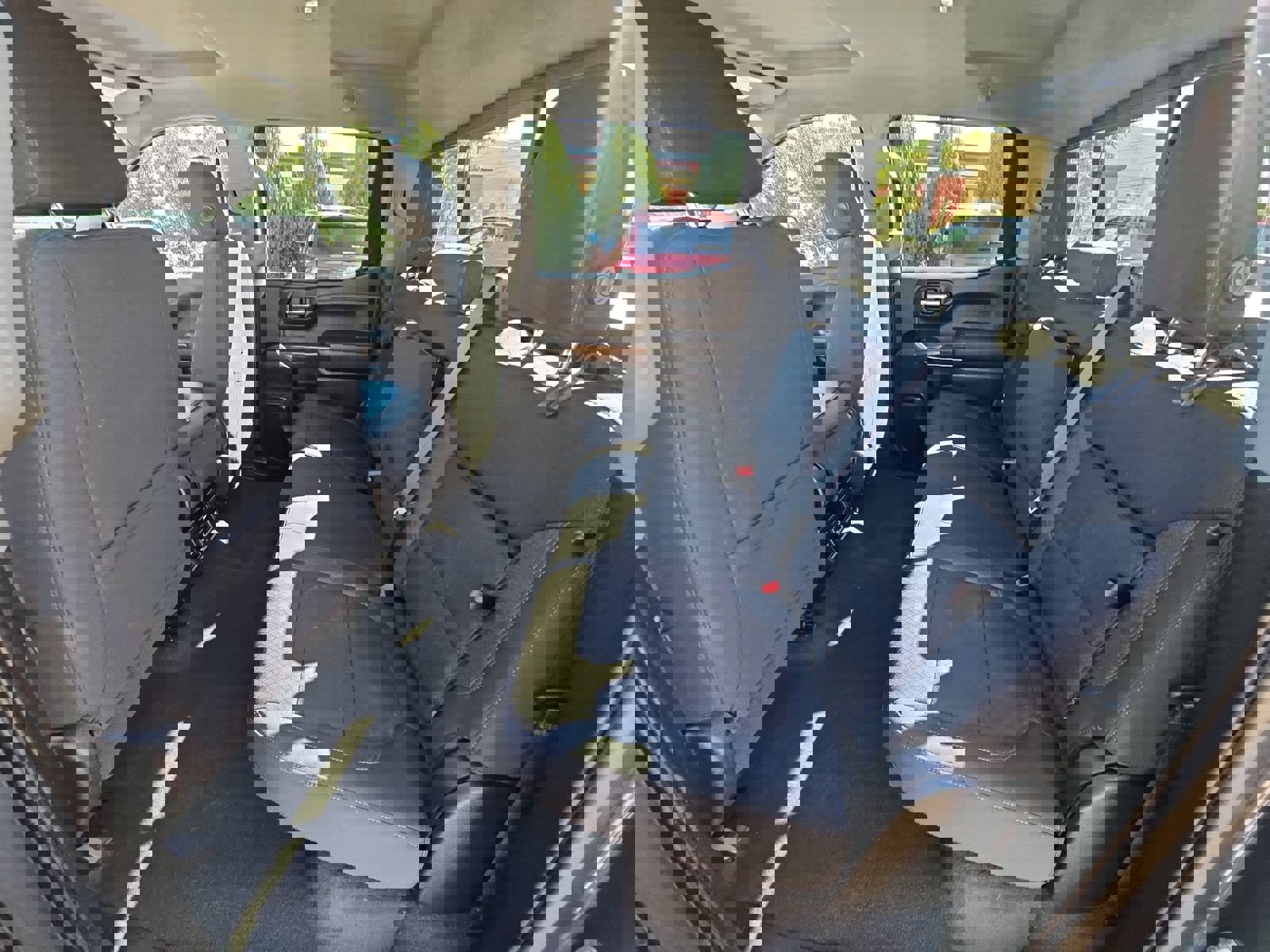 Used 2021 GMC Sierra 1500 SLE w/ X31 Off-Road Package image 18