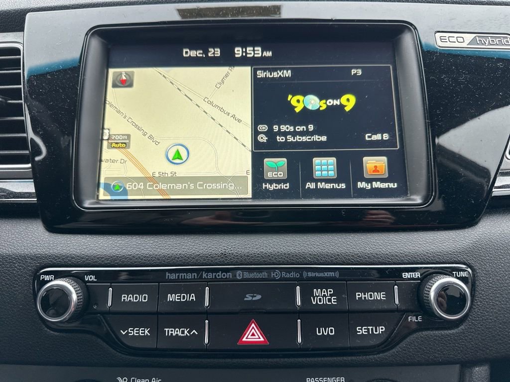 Used 2017 Kia Niro EX image 23