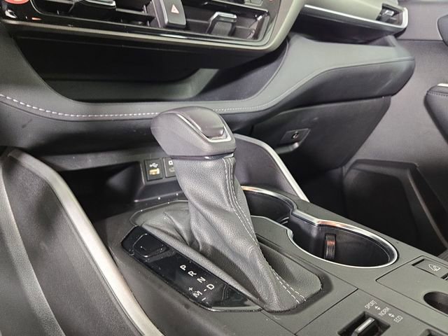 Used 2023 Toyota Highlander LE image 21