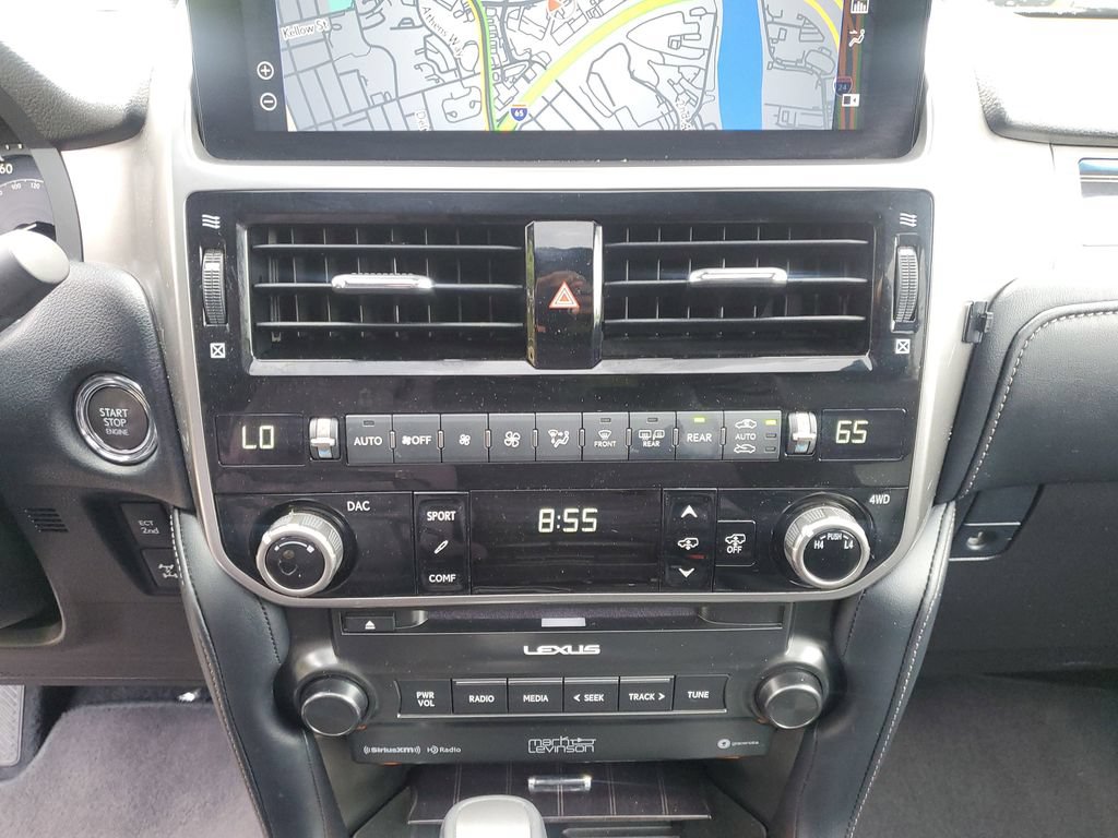 Used 2023 Lexus GX 460 Luxury w/ Accessory Package AWD/4WD image 29