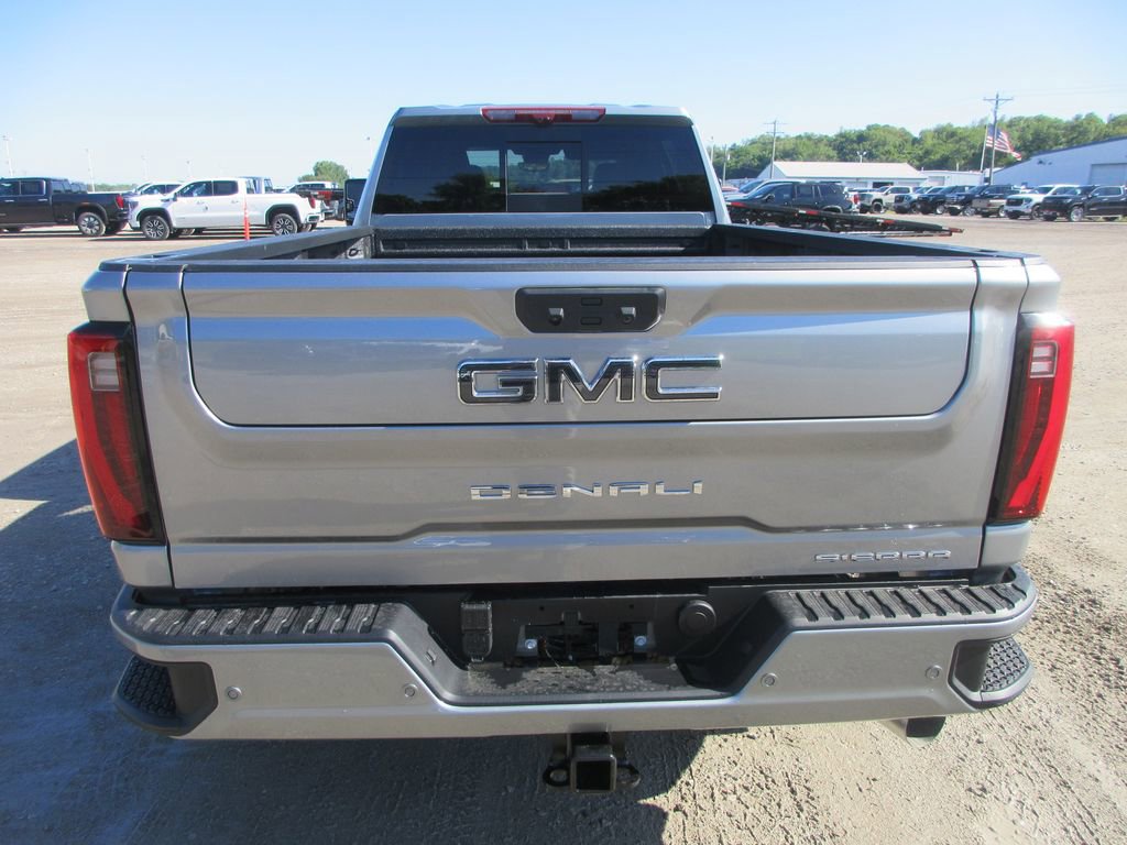 New 2026 GMC Sierra 3500 Denali Ultimate AWD/4WD image 6