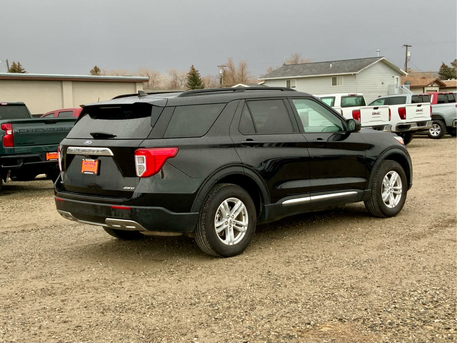 Used 2023 Ford Explorer XLT w/ Equipment Group 202A image 5