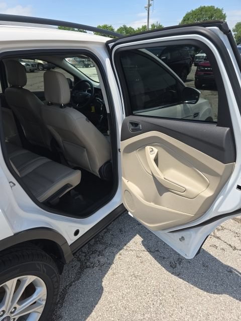 Used 2018 Ford Escape SEL FWD image 26