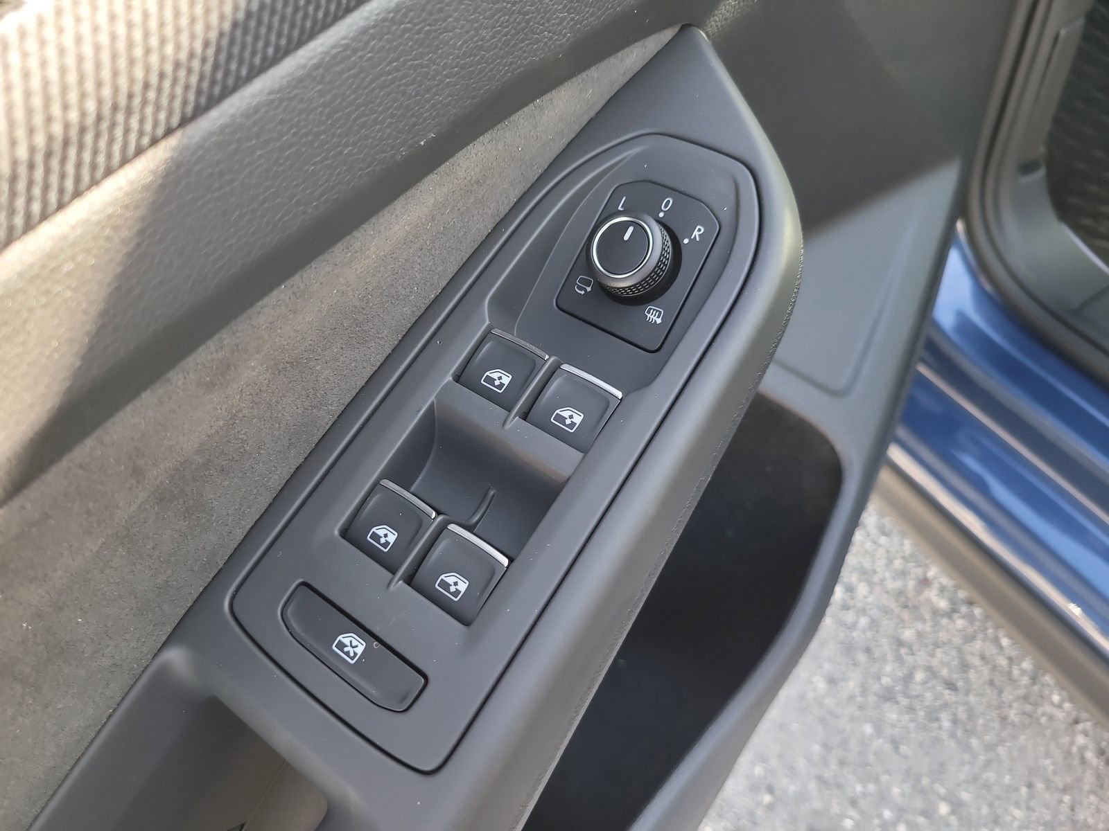 New 2026 Volkswagen GTI S FWD image 16