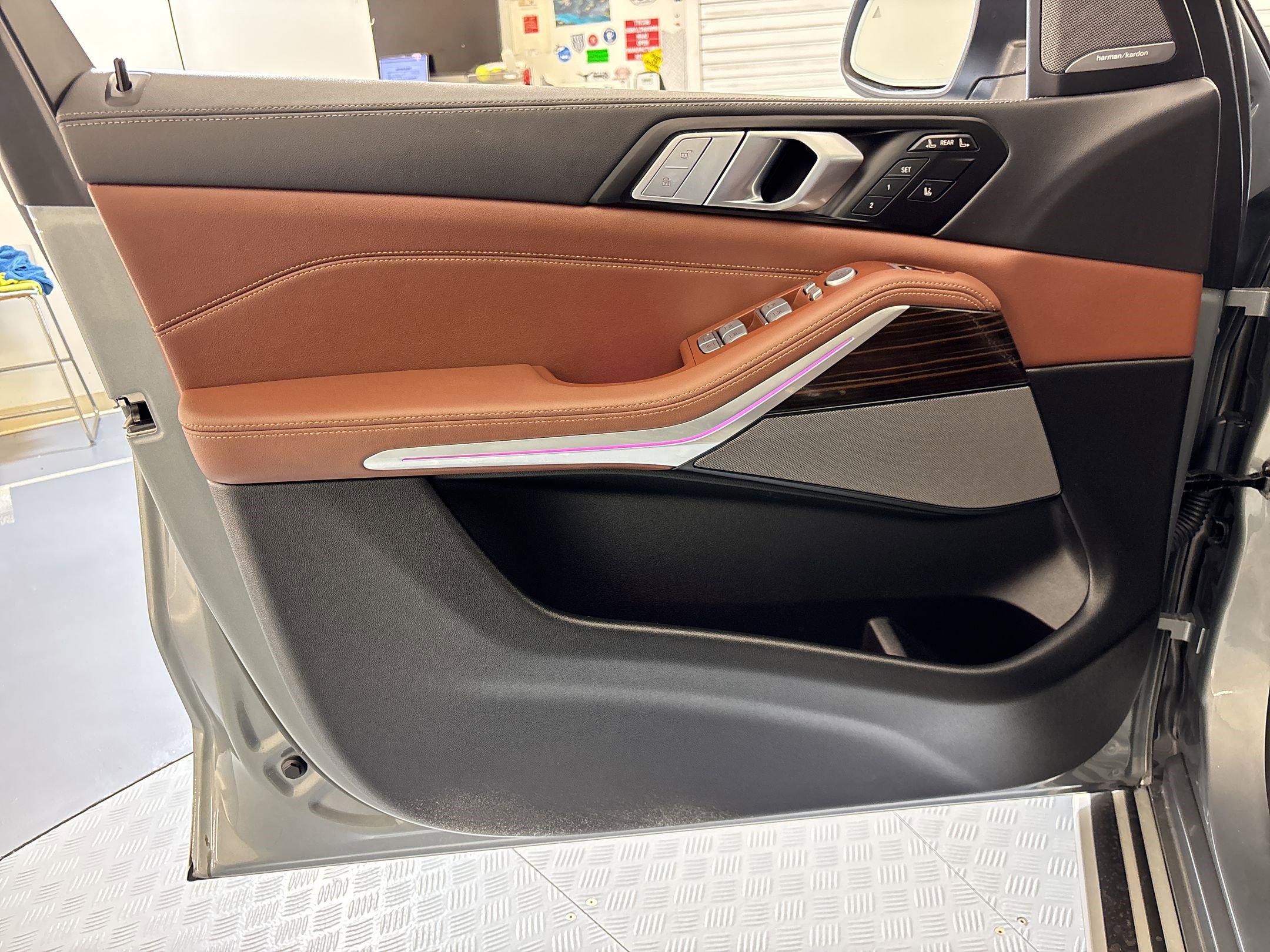 Used 2026 BMW X7 xDrive40i image 11