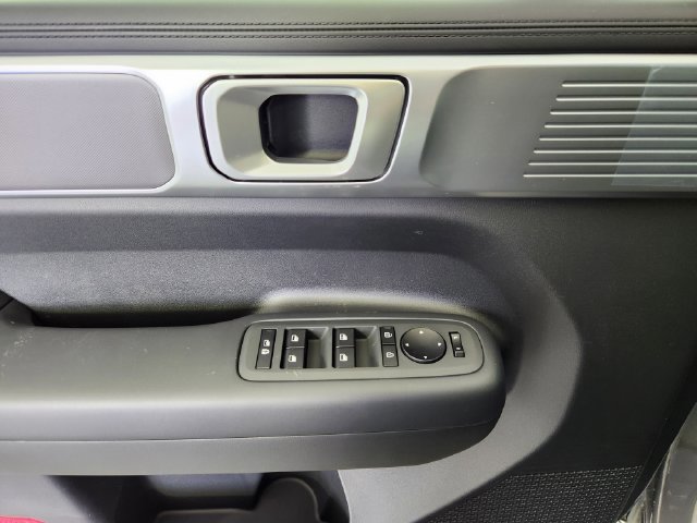 New 2026 Hyundai Santa Fe SE AWD/4WD image 13