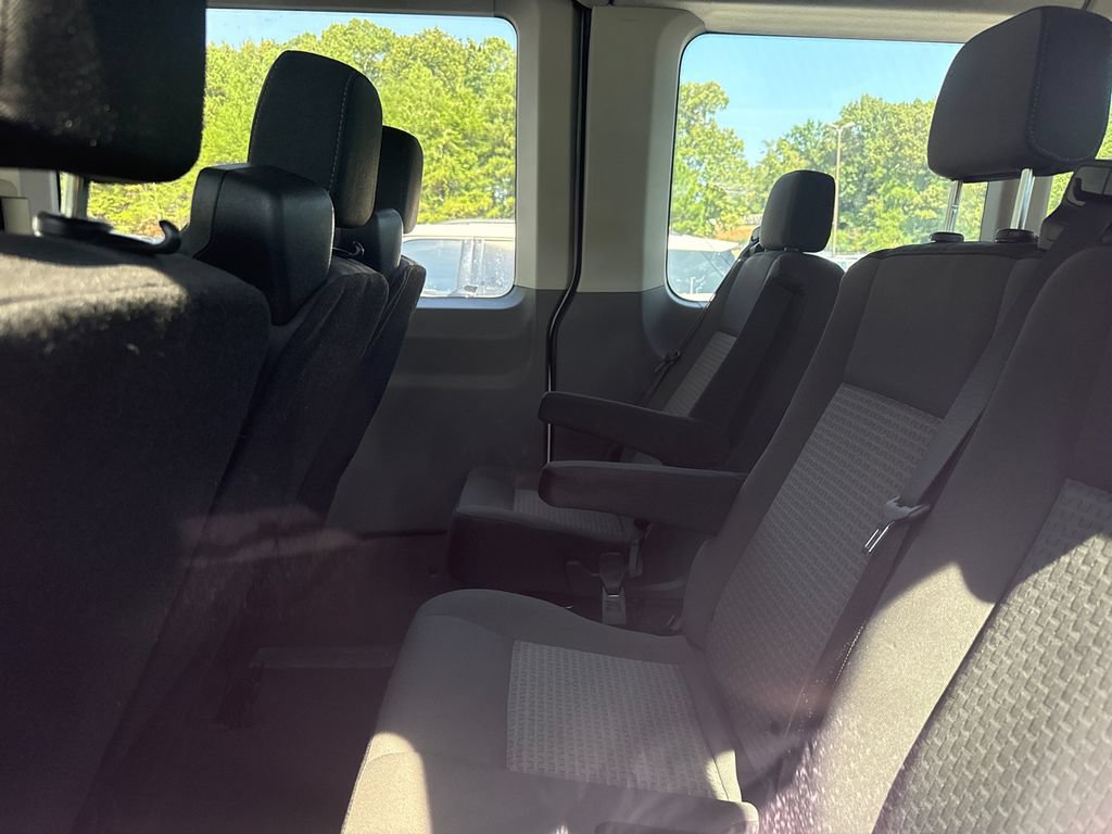 Used 2025 Ford Transit 350 XLT RWD image 11