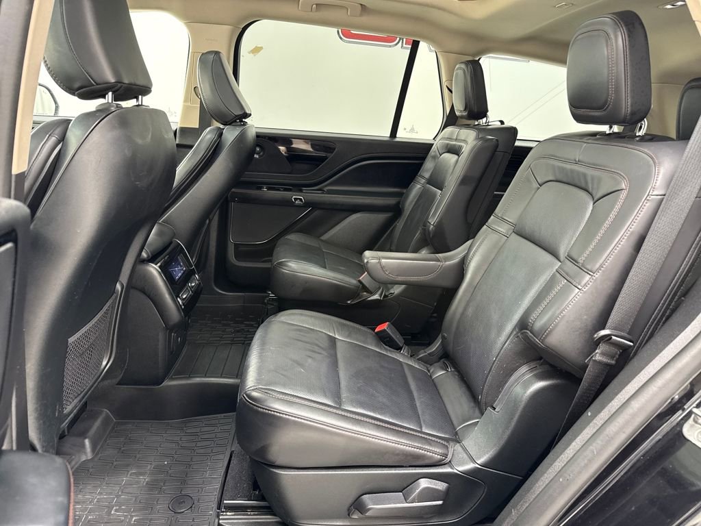 Used 2021 Lincoln Aviator Reserve w/ Equipment Group 208A image 19