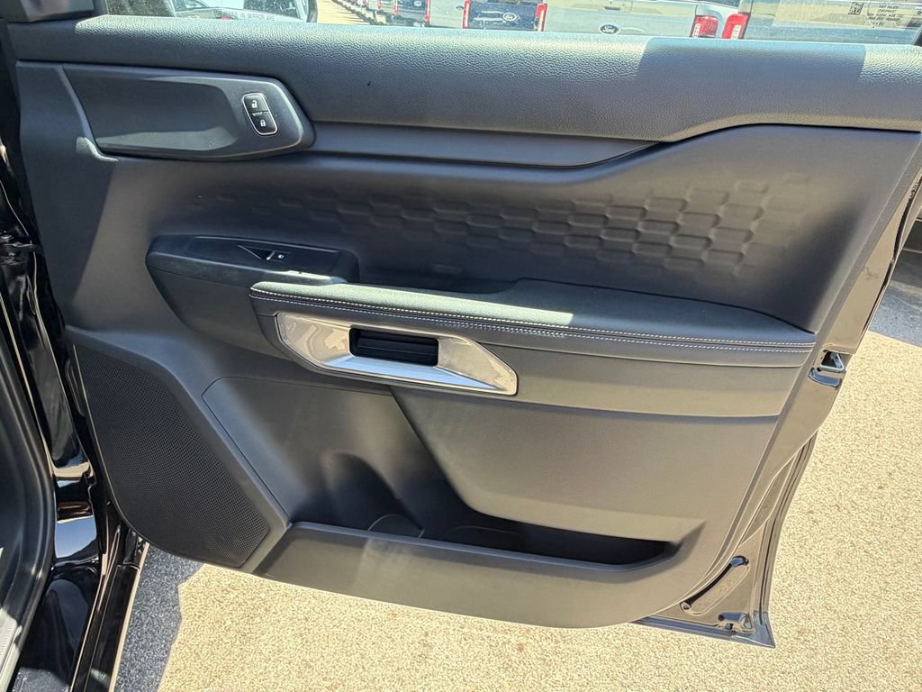 New 2025 Ford Ranger XLT w/ Convenience Package RWD image 9